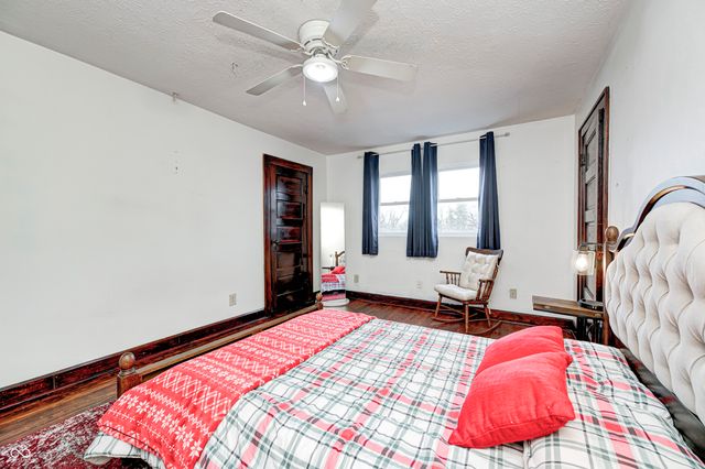 455 W Wiley Street, Greenwood, IN 46142