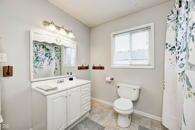 455 W Wiley Street, Greenwood, IN 46142