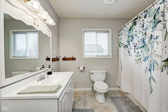 455 W Wiley Street, Greenwood, IN 46142