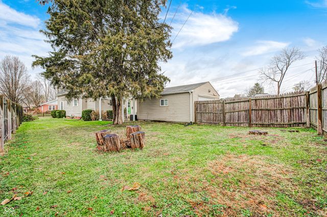 455 W Wiley Street, Greenwood, IN 46142