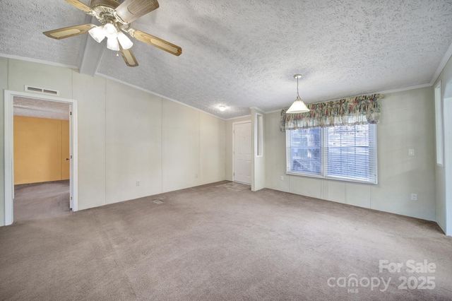 2236 White Heron Road, Liberty Hill, SC 29704