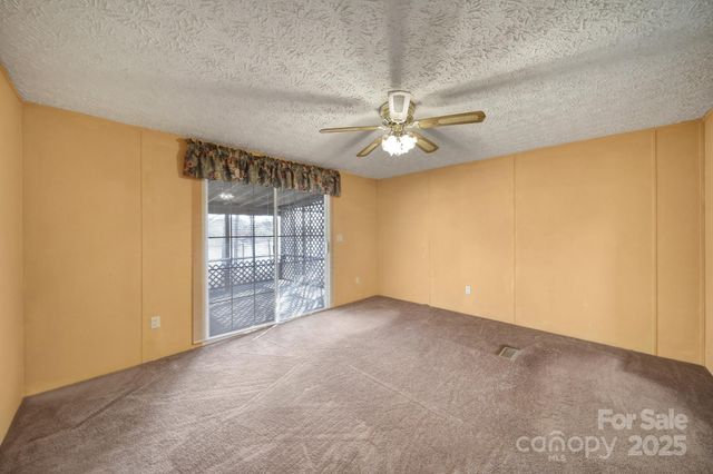 2236 White Heron Road, Liberty Hill, SC 29704