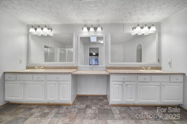 2236 White Heron Road, Liberty Hill, SC 29704