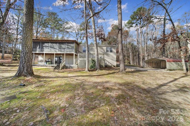 2236 White Heron Road, Liberty Hill, SC 29704