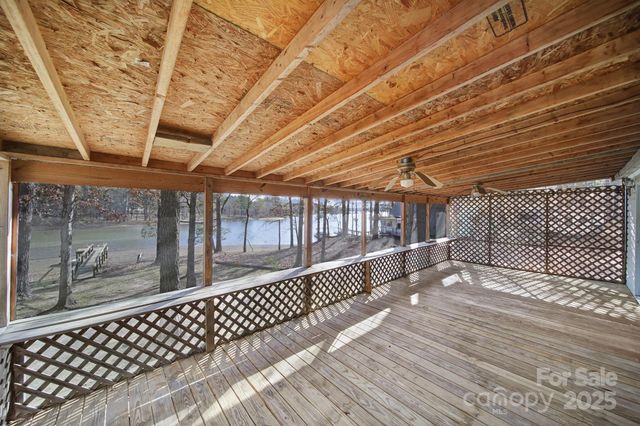 2236 White Heron Road, Liberty Hill, SC 29704