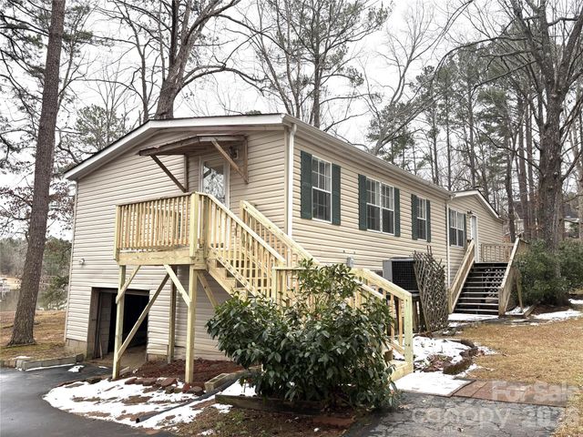 2236 White Heron Road, Liberty Hill, SC 29704