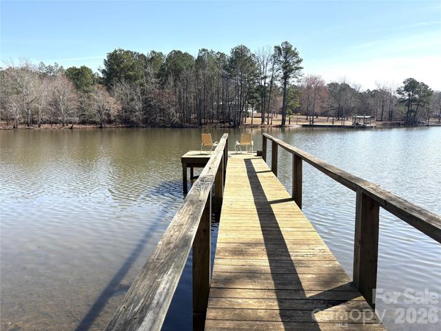 2236 White Heron Road, Liberty Hill, SC 29704