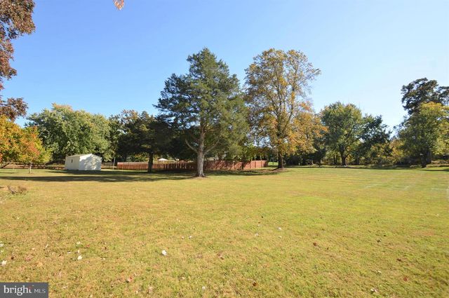 12614 OXON RD, Herndon, VA 20171