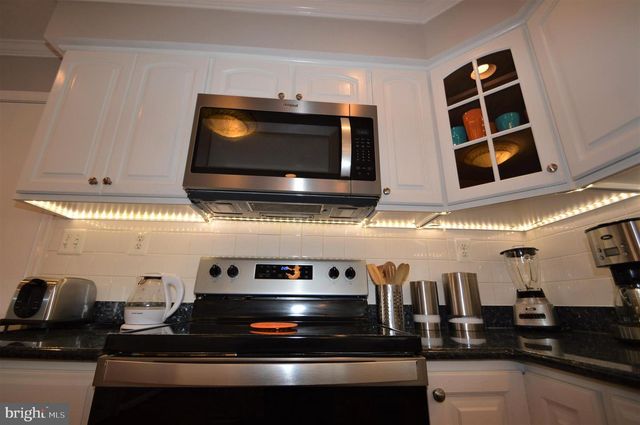 12614 OXON RD, Herndon, VA 20171