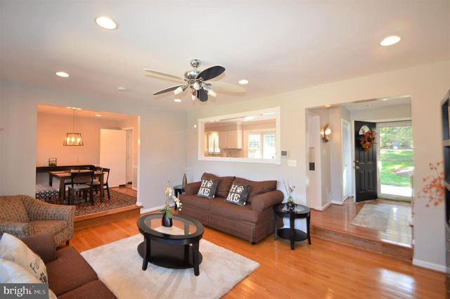 12614 OXON RD, Herndon, VA 20171