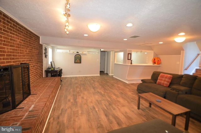 12614 OXON RD, Herndon, VA 20171