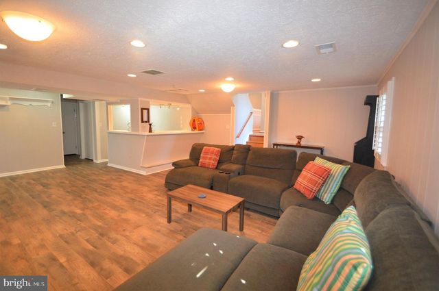 12614 OXON RD, Herndon, VA 20171