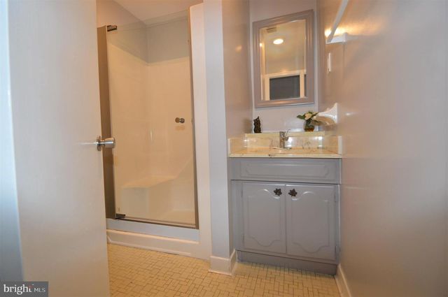 12614 OXON RD, Herndon, VA 20171