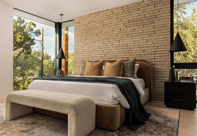 915 Columbus ST, Austin, TX 78704