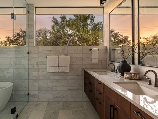 915 Columbus ST, Austin, TX 78704