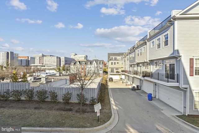 67 LINDEN PL, Towson, MD 21286