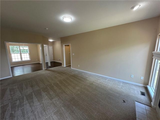 2405 SW Stone Bridge Circle, Lee's Summit, MO 64082