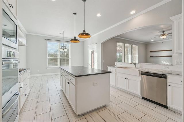 5709 Asheville Way, Choctaw, OK 73020