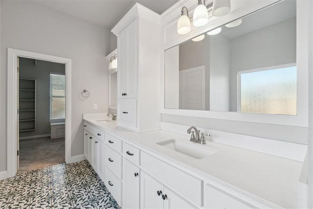 5709 Asheville Way, Choctaw, OK 73020