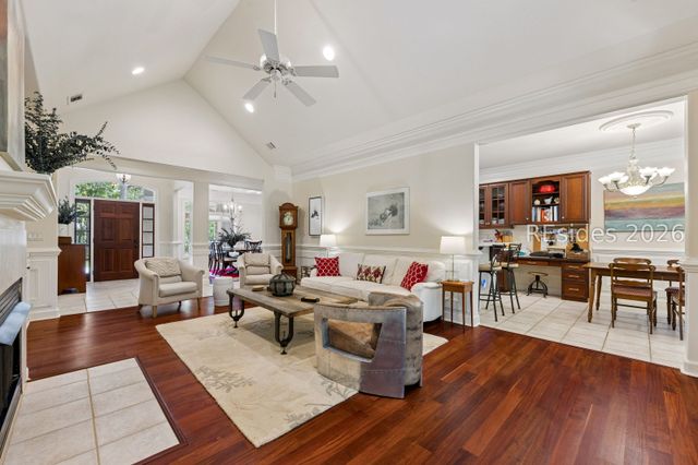 26 Cat Brier Ln, Hilton Head Island, SC 29926