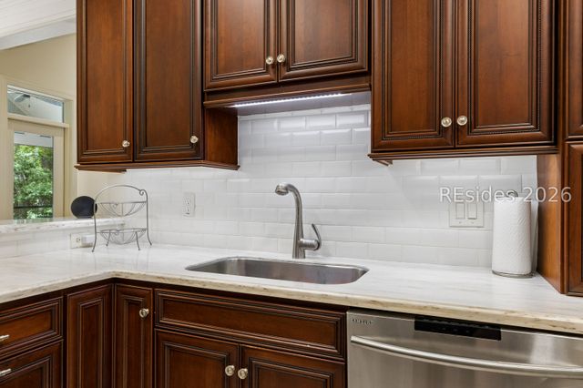 26 Cat Brier Ln, Hilton Head Island, SC 29926