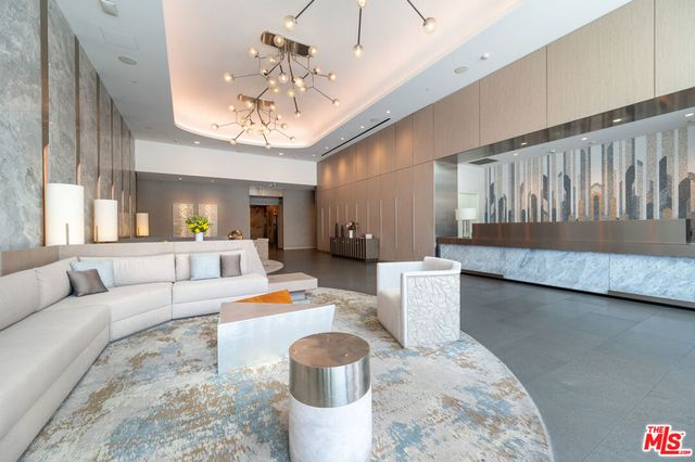 877 Francisco Street 707, Los Angeles, CA 90017