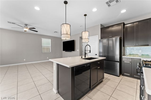 1945 Rini Ridge Avenue, North Las Vegas, NV 89031