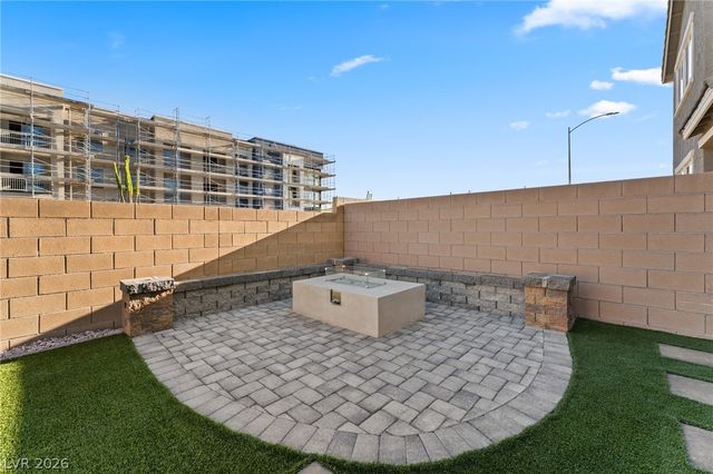 1945 Rini Ridge Avenue, North Las Vegas, NV 89031