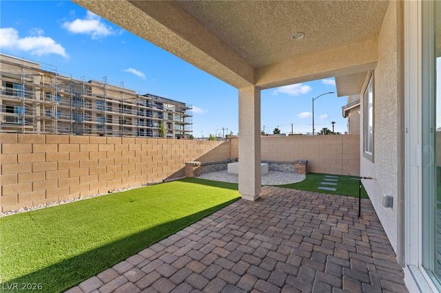 1945 Rini Ridge Avenue, North Las Vegas, NV 89031