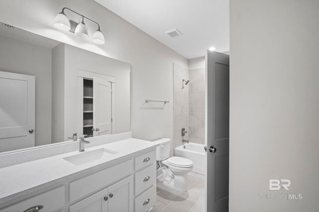 9283 Parker Lane, Daphne, AL 36526