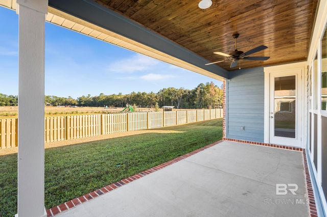 9283 Parker Lane, Daphne, AL 36526