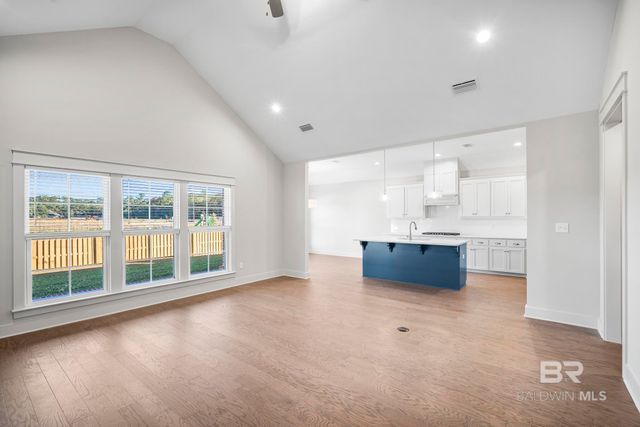 9283 Parker Lane, Daphne, AL 36526