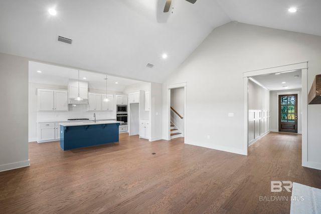 9283 Parker Lane, Daphne, AL 36526