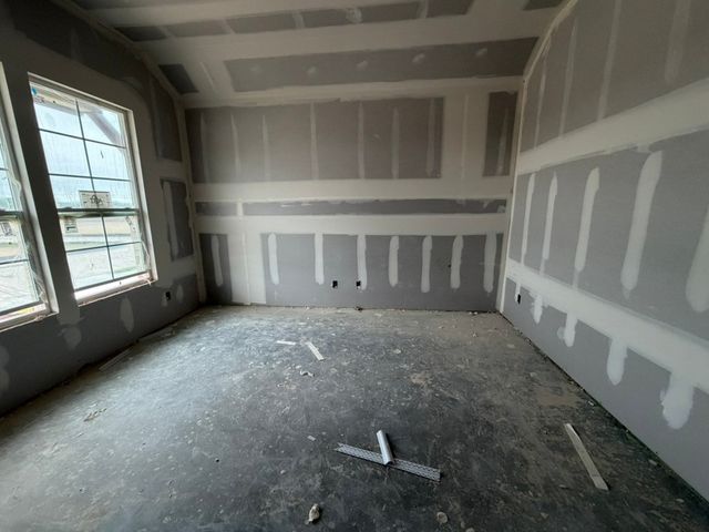 509 Waterford Park Boulevard, Weatherford, TX 76087