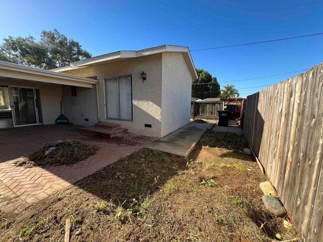 222 224 W 8th Ave, Escondido, CA 92025