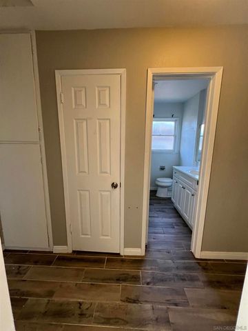 222 224 W 8th Ave, Escondido, CA 92025