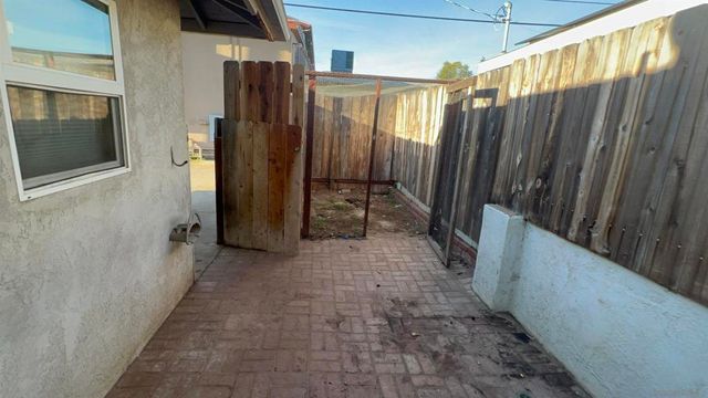 222 224 W 8th Ave, Escondido, CA 92025