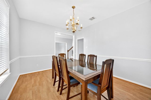 5718 Henniker Drive, Houston, TX 77041
