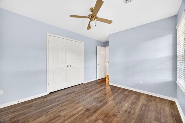 5718 Henniker Drive, Houston, TX 77041