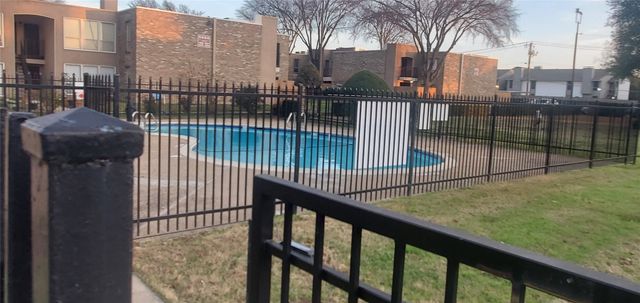 5532 Boca Raton Boulevard 290, Fort Worth, TX 76112