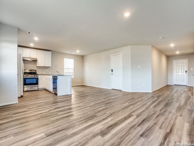 9011 McCoy, Converse, TX 78109