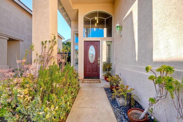 8834 Tobira Drive, Escondido, CA 92026