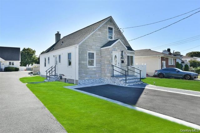 461 Pinebrook Avenue, West Hempstead, NY 11552