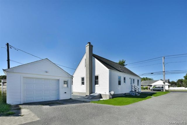 461 Pinebrook Avenue, West Hempstead, NY 11552
