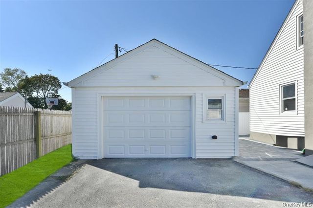 461 Pinebrook Avenue, West Hempstead, NY 11552