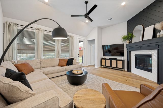 4012 Nightingale Street, Celina, TX 75009