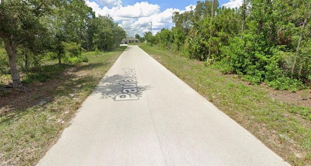 6014 Paula AVE N, Lehigh Acres, FL 33971