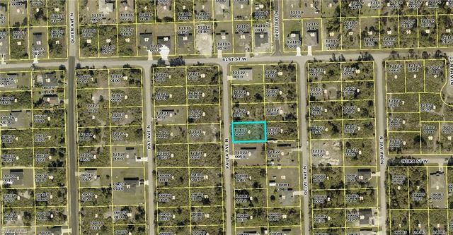 6014 Paula AVE N, Lehigh Acres, FL 33971