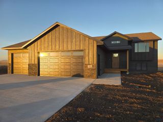 14488 BRAYLEE JO RD, Piedmont, SD 57769