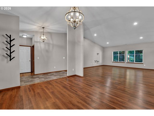 5030 HECETA PARK Way, Florence, OR 97439